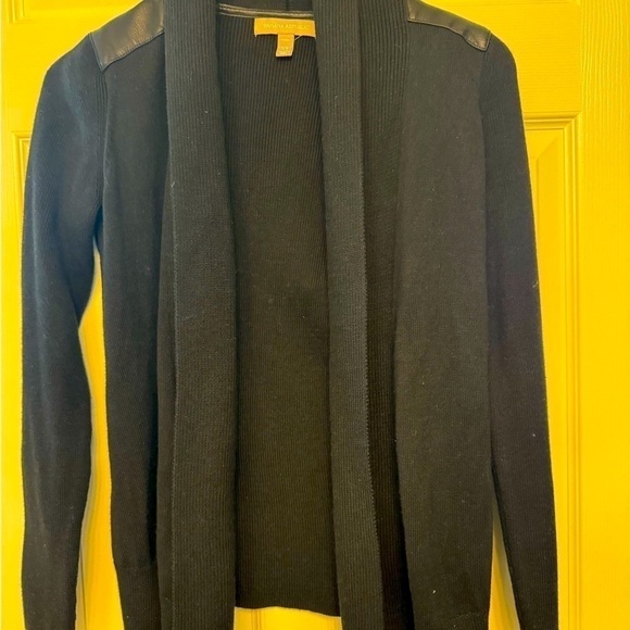 Banana Republic Sweaters - Banana Republic cardigan